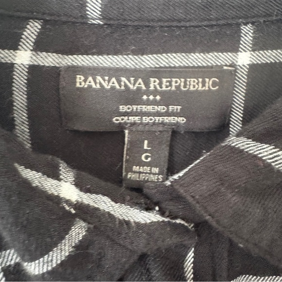 Banana Republic Black and White Plaid Blouses - Picture 11 of 16